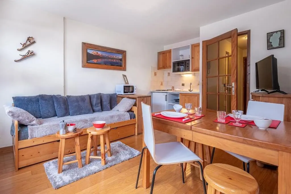 Delice - City Center Les Houches & Free Parking - By Cozee Rentals